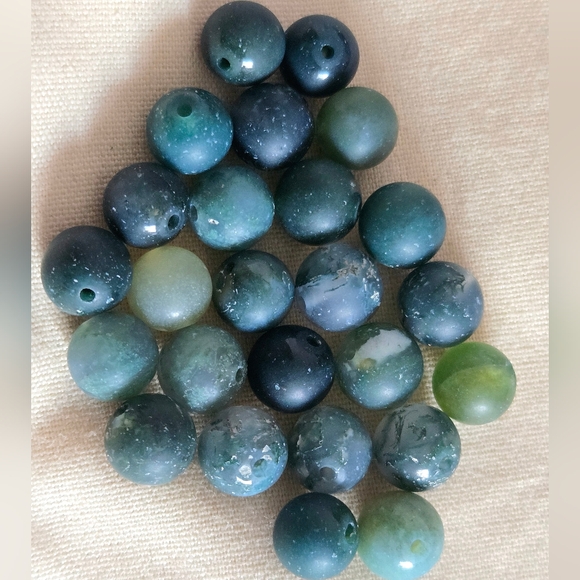 (25) Matte Green Moss Agate Beads - Picture 2 of 4